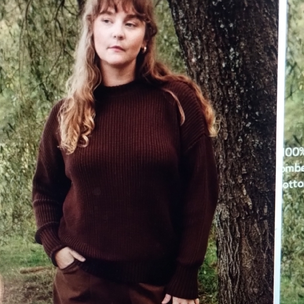 NWOT Tradlands Shelter Cotton Crewneck Sweater Chocolate S New